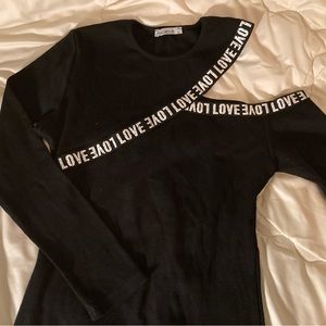 Angèle Black “Love” Open Shoulder Workout/Dance Top